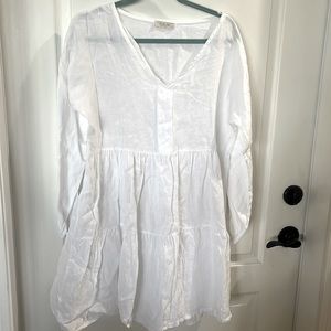 EUC Bellambia white 100% linen, long sleeve, V-neck BoHo dress/top size small